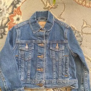 Levi's denim jean jacket Like New size 5/6